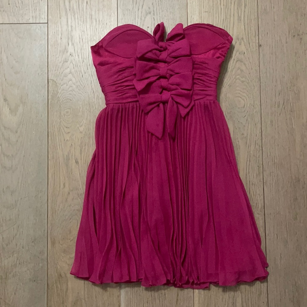 Gorgeous evening or party dress 💖